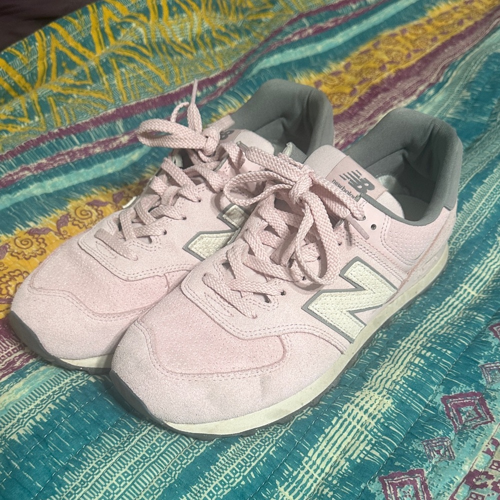 New Balance Women's Soft Pink and Gray Sneakers